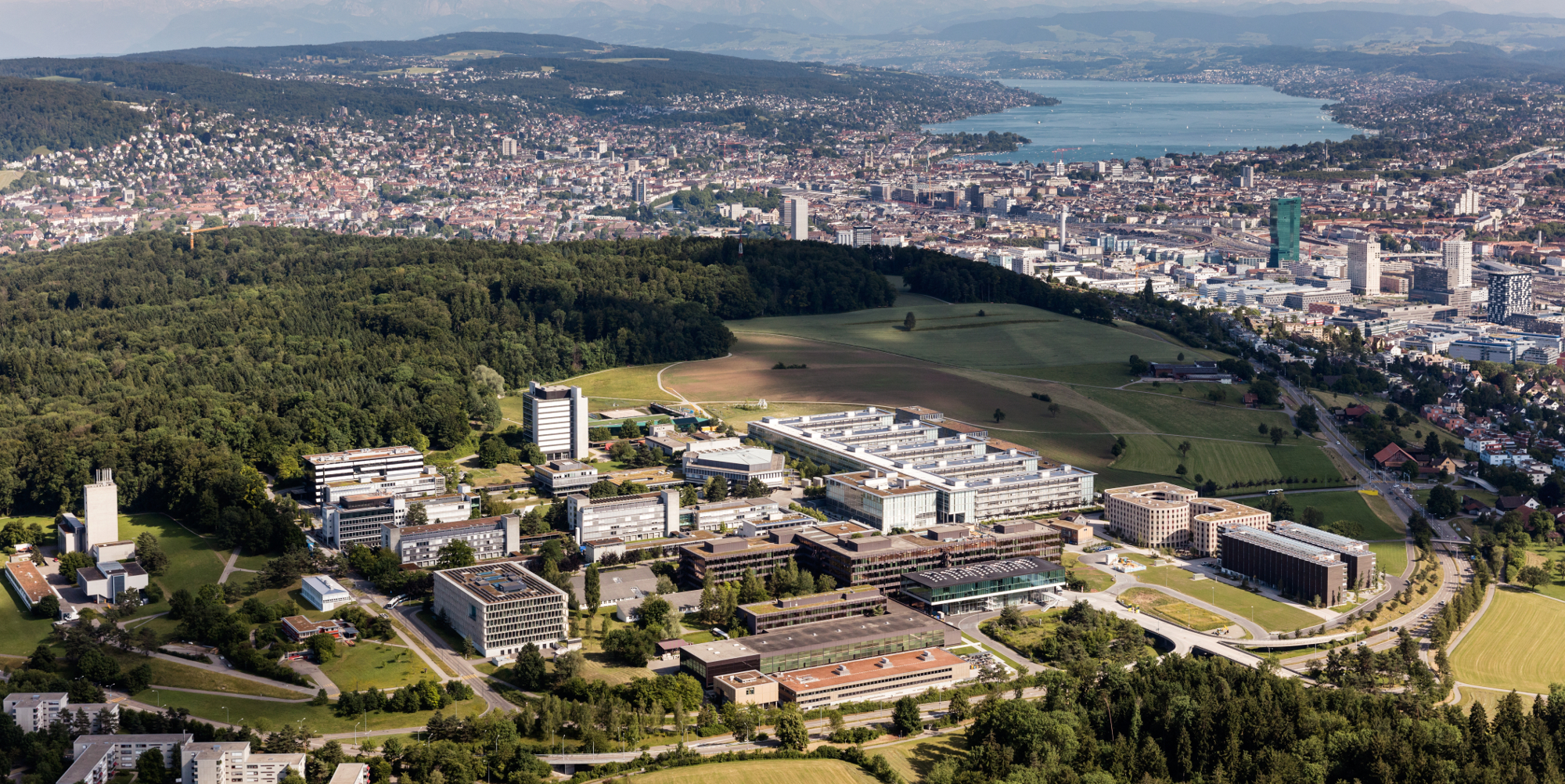 Vergr?sserte Ansicht: Luftbild vom Ӣ Hönggerberg der ETH Zürich